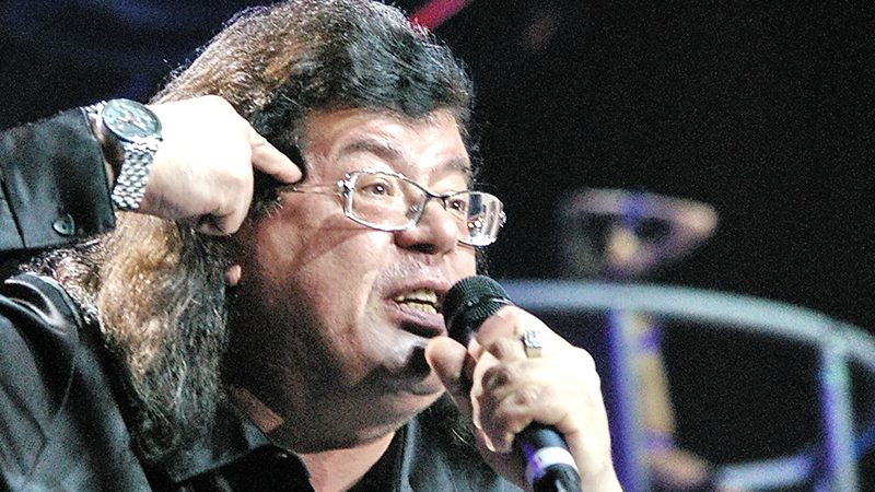 Корнелюк подожди. Подожди корнелюк слушать. Корнелюк в молодости. Корнелюк. Корнелюк в молодости.